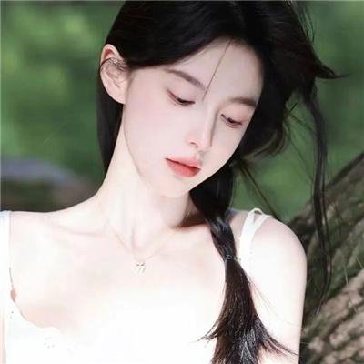 踉跄的女孩